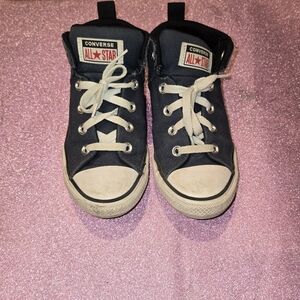 Preowned Good Condition Boys Converse Sneakers Size-3